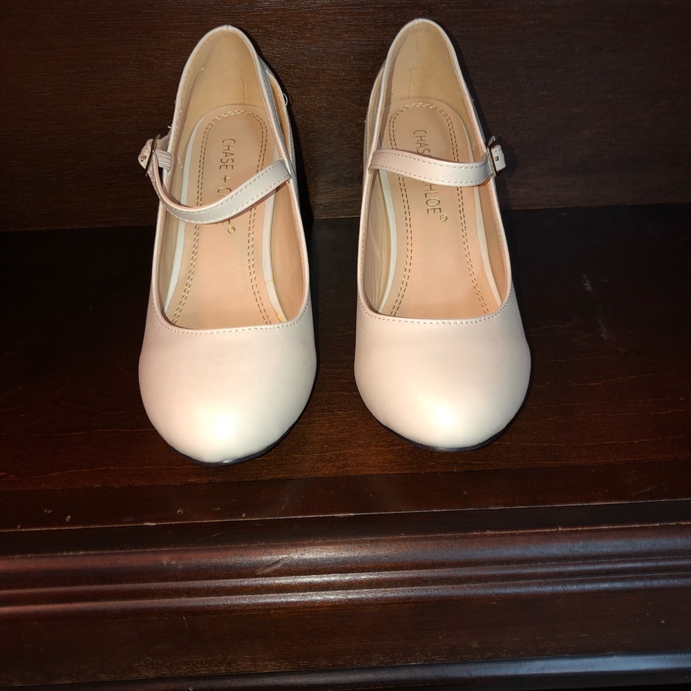 Chase & Chloe Nude Strappy Heels